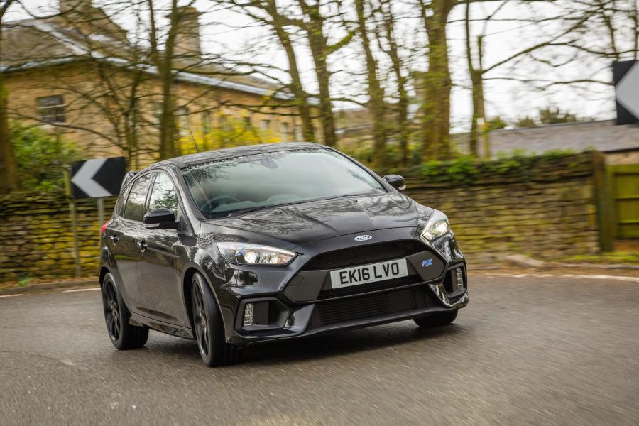  Ford Focus RS 2016 года  (UK) (фото 41 из 43)